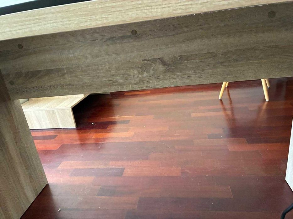 Secretária de Escritório Moderna | Como Nova | 120 cm x 75 cm x 59 cm (com oferta especial)