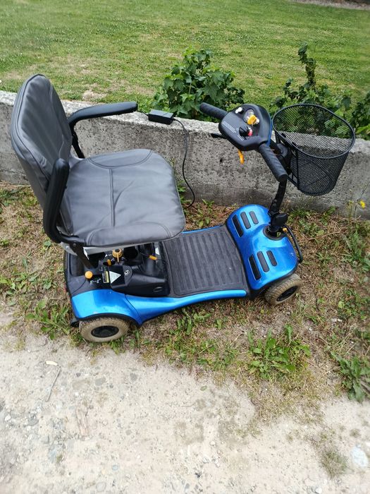Skuter wozidlo elektryczne
