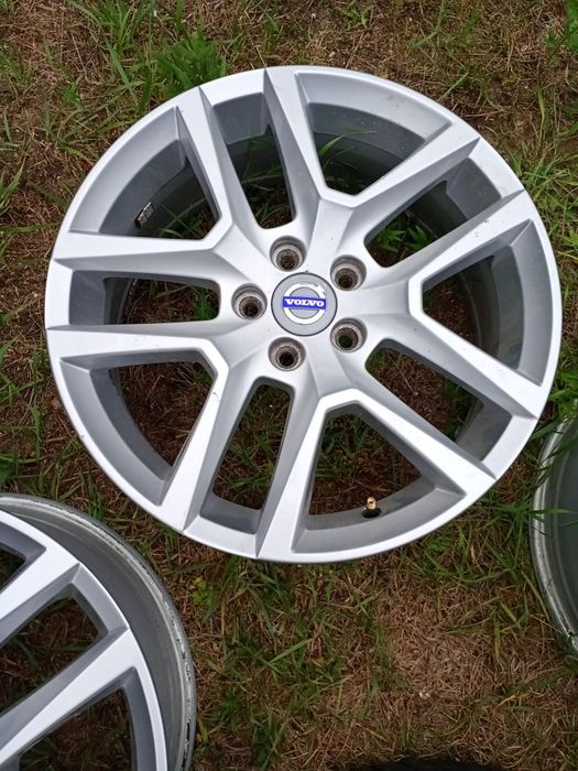 Felgi aluminiowe Volvo 5x108