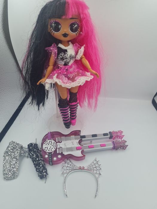 L,O,L, Surprise! OMG Remix Rock METAL CHICK Fashion Doll Libiąż