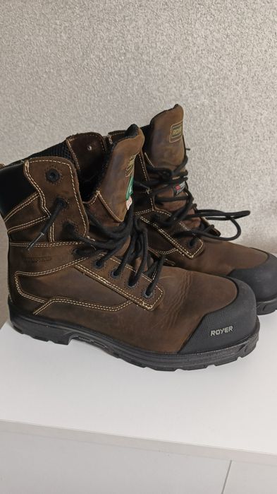 Продам робоче взуття (берці)