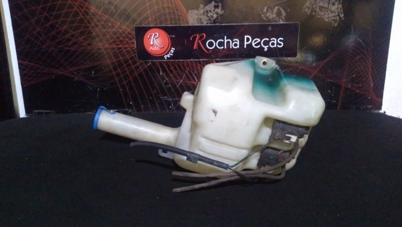 Reservatorio Da Agua Do Esguicho Rover 400 (Rt)