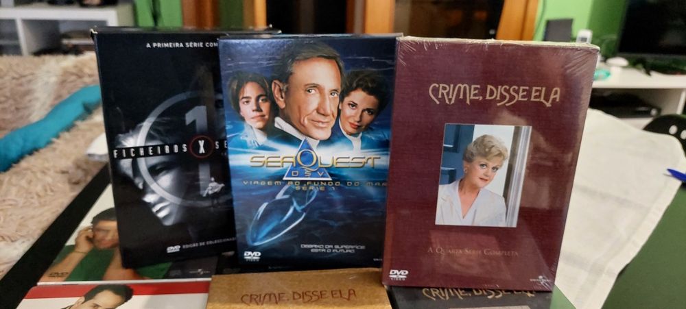 Varias series de tv em dvd