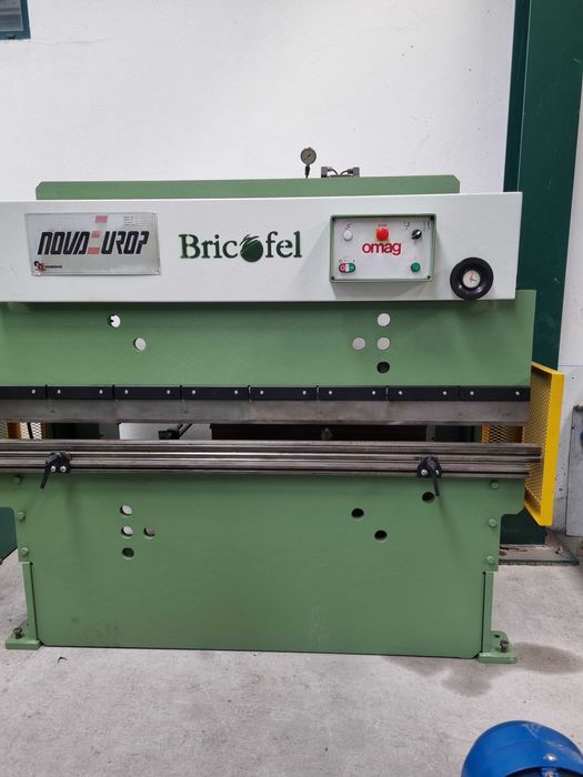 Quinadeira 2mt 50 ton.