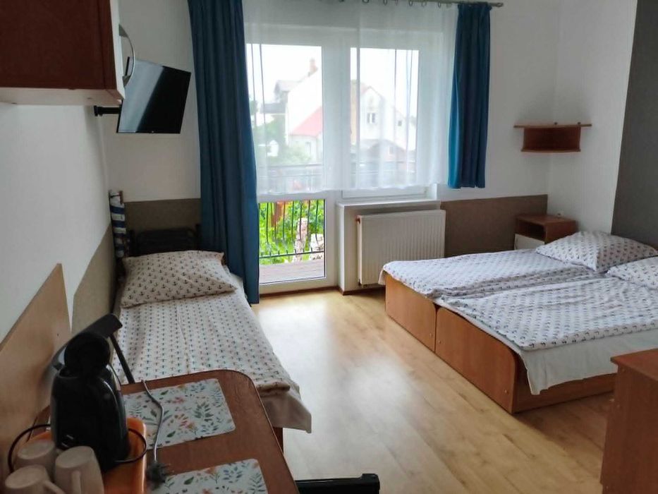 pokoje nad morzem, noclegi Chłapowo, 800 m do plaży, parking, wifi, basen