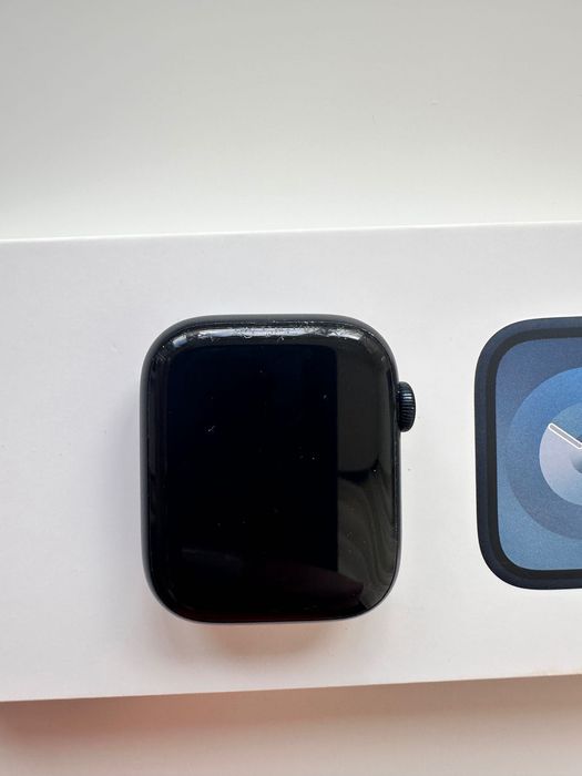 Продам Apple Watch series 9  Midnight Aluminium Case 45mm