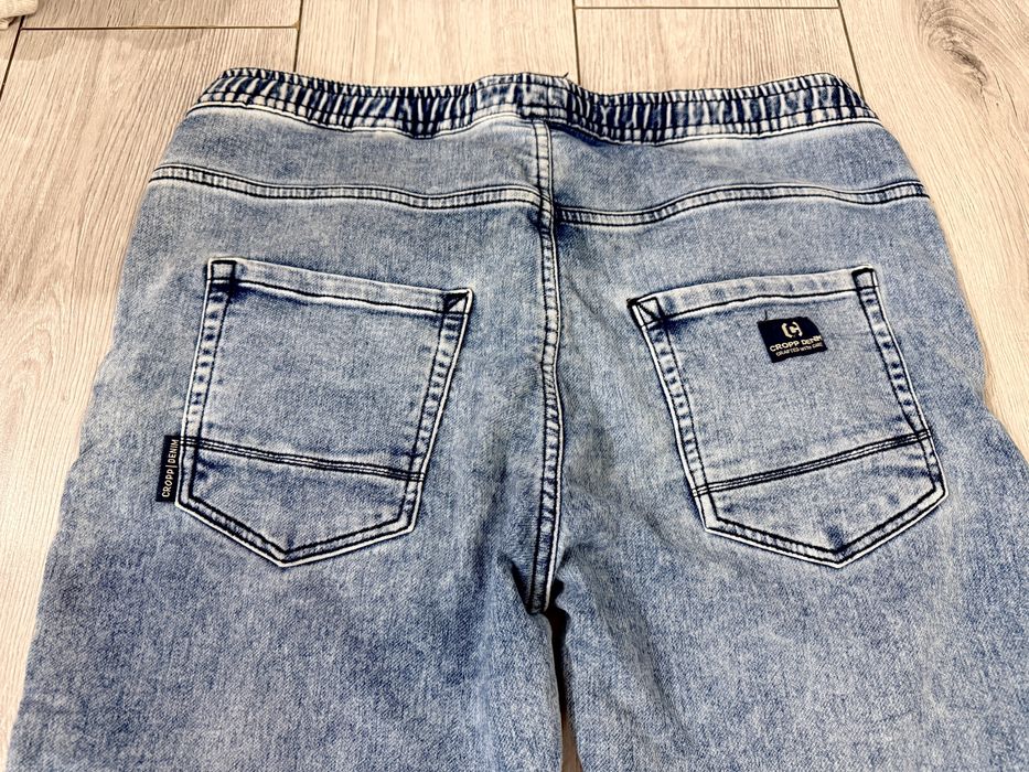 Spodnie Jeansy joggery M Cropp W 30 L 32