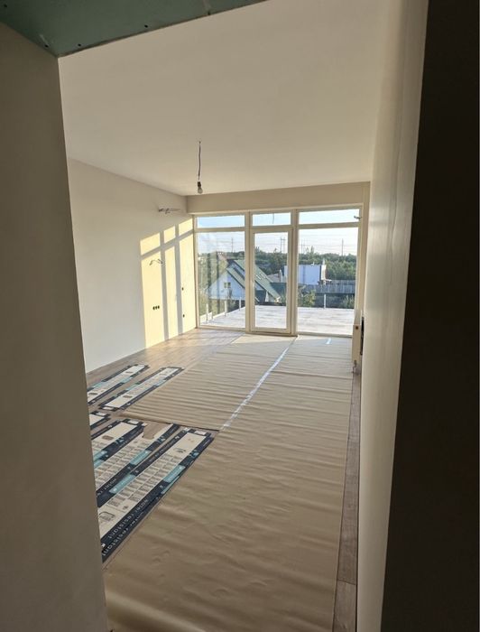 Продаж будинку з ремонтом с.Хотів