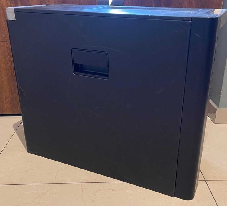 komputer Dell Precision T7910 uszkodzony na 2 procesory