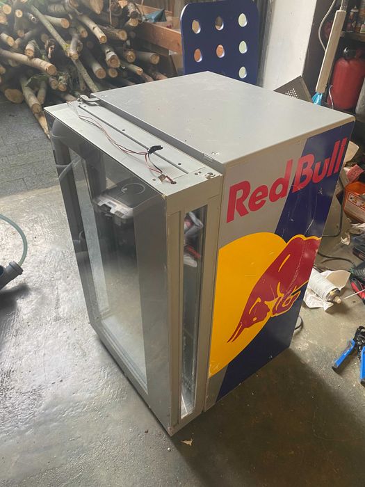 Lodówka redbull mini lodówka