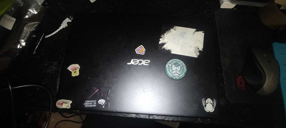 Acer aspire 5 a515-44 (AMD Ryzen 5 4500U, 8 GB)