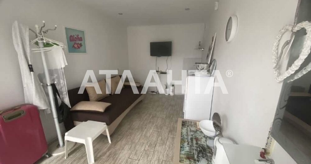 Дом в Кошарах с ремонтом и документами