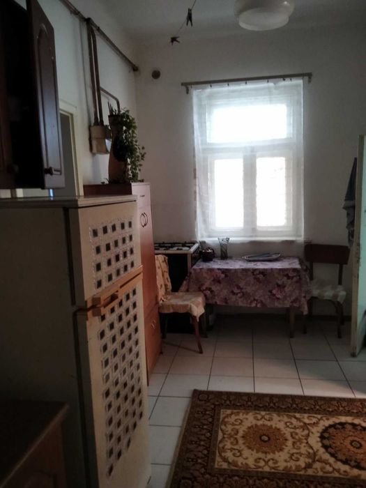 Продам 2 комн. особняк по ул. Карпатской Украины