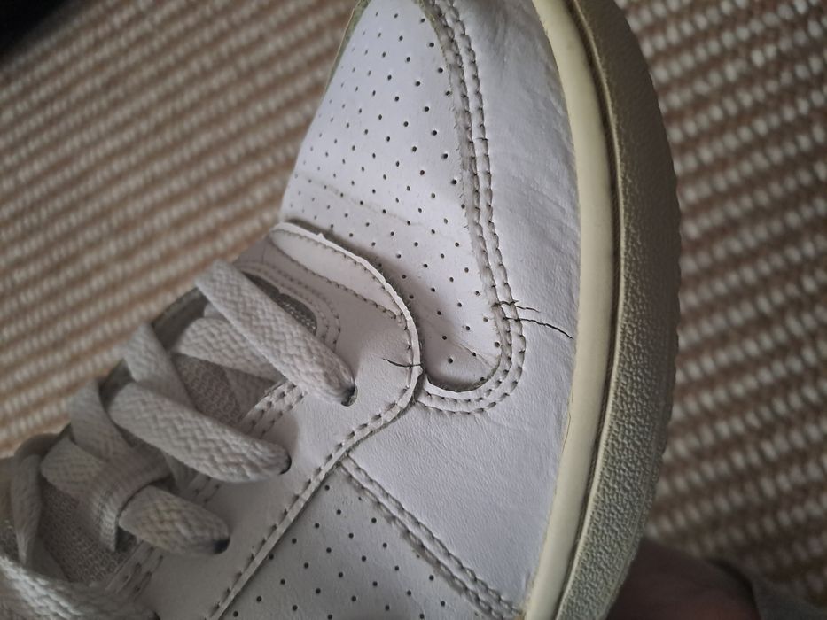 Buty sportowe damskie sneakersy Nike, r. 37.5