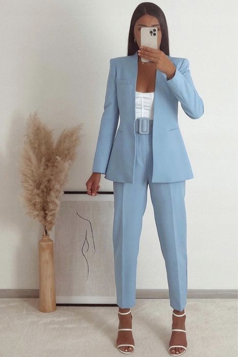 Niebieski jasnoniebieski garnitur spodnie + marynarka XS S ZARA