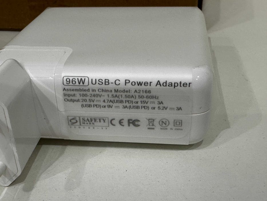 Адаптер живлення (зарядний) для A2166 96W USB-C (20.5V 4.7A) Новий!