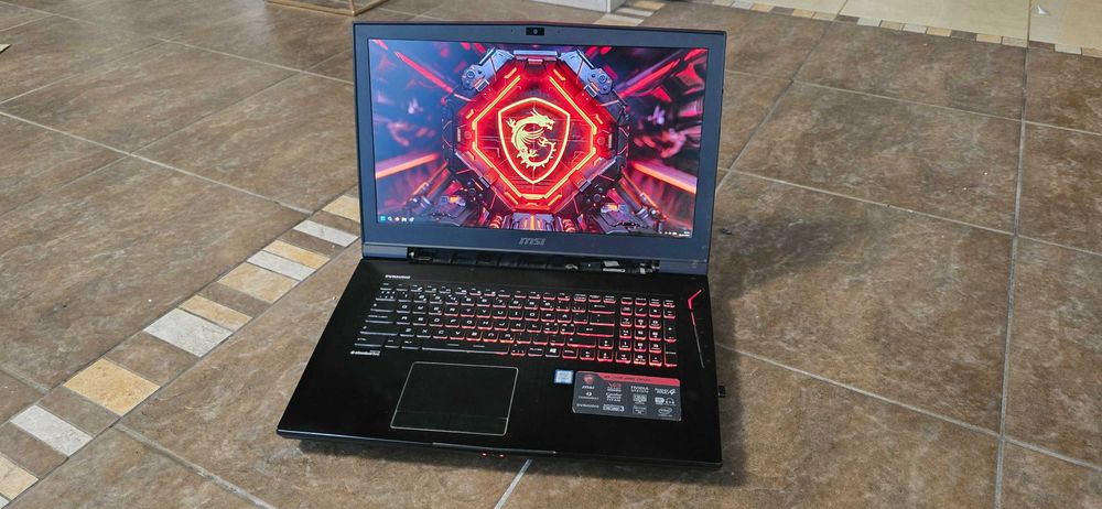 Potężny Gamingowy laptop MSI Titan 17,3 Intel I7 | Nvidia *8GB* | 16GB RAM | 2 Dyski SSD | *120HZ* WIN11
