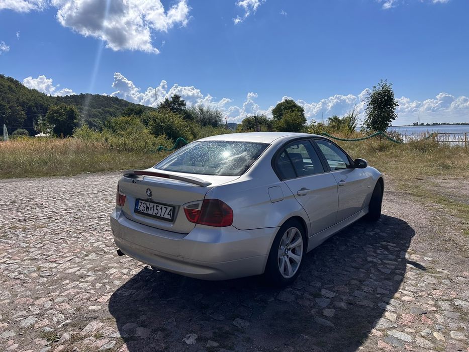 BMW 320D E90 2007r