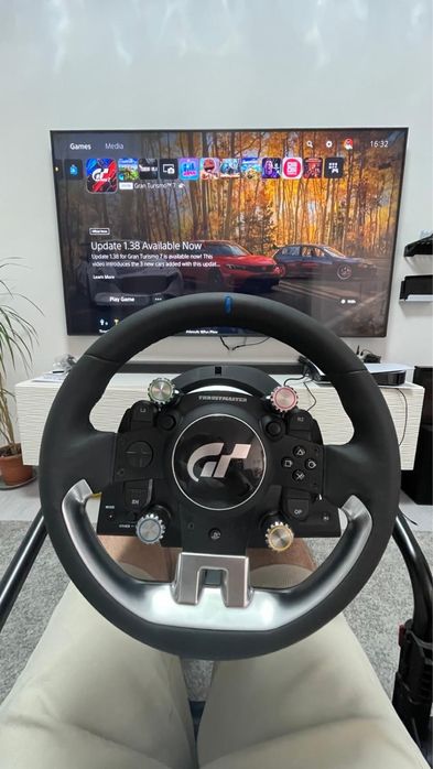 CockPit next level racing GT + volante Thrustmaster T-G ll + base