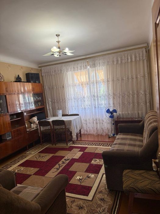 Продається 3-х кімнатна квартира