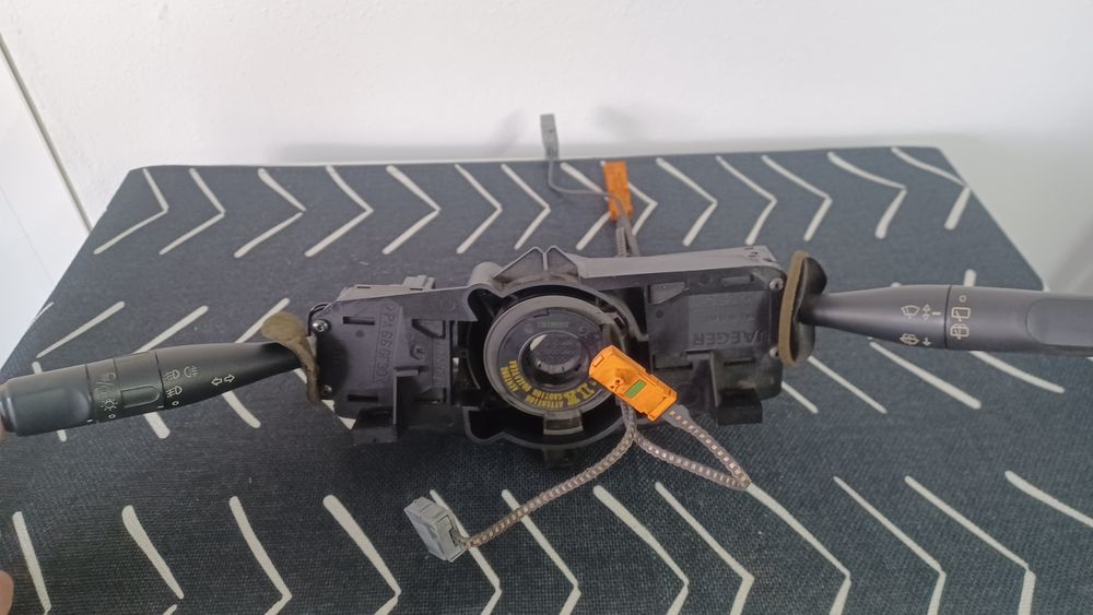 Comutador de piscas e limpa vidros com fita de airbag para Peugeot 206