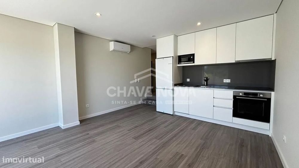 Apartamento T0 Novo com Terraço – Senhora da Hora-MAD/02239/MH — Custóias, Leça Do Balio E Guifões, Porto