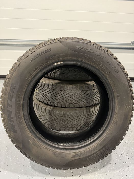 Opony Pirelli Cinturato Winter 185 65 R15 komplet 4 szt okazja !