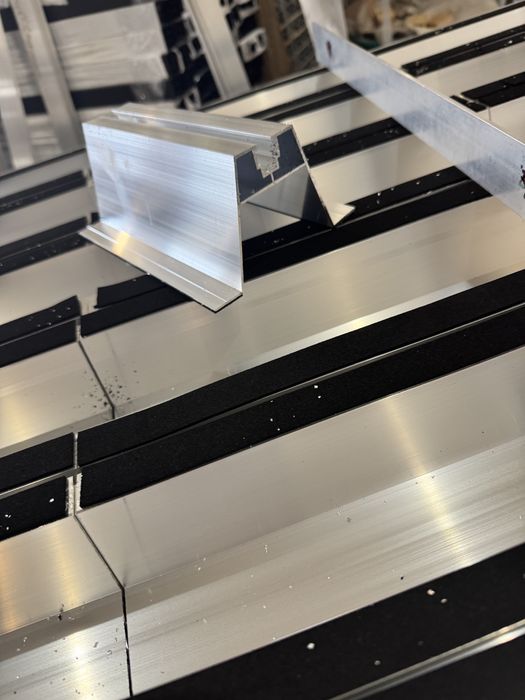 Mostek trapezowy h70 330mm