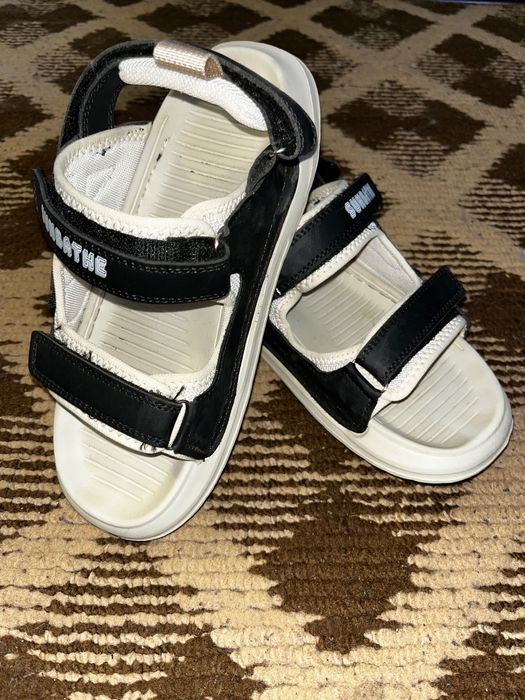 Сандалі 37 розмір одягались 1 раз