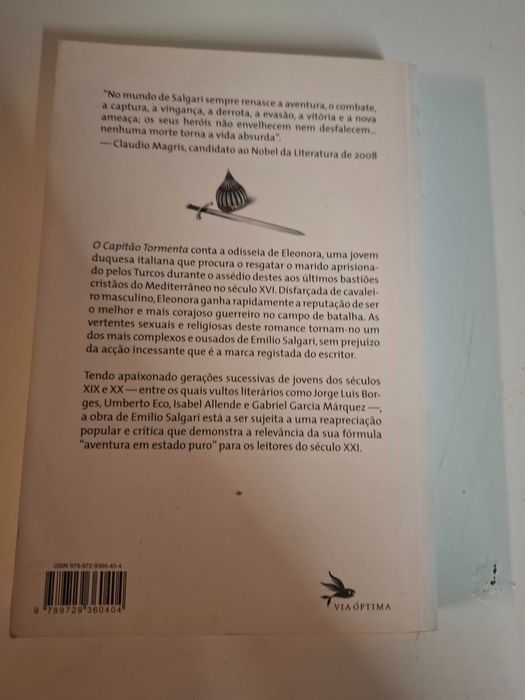 Vendo livro o capitão tormenta