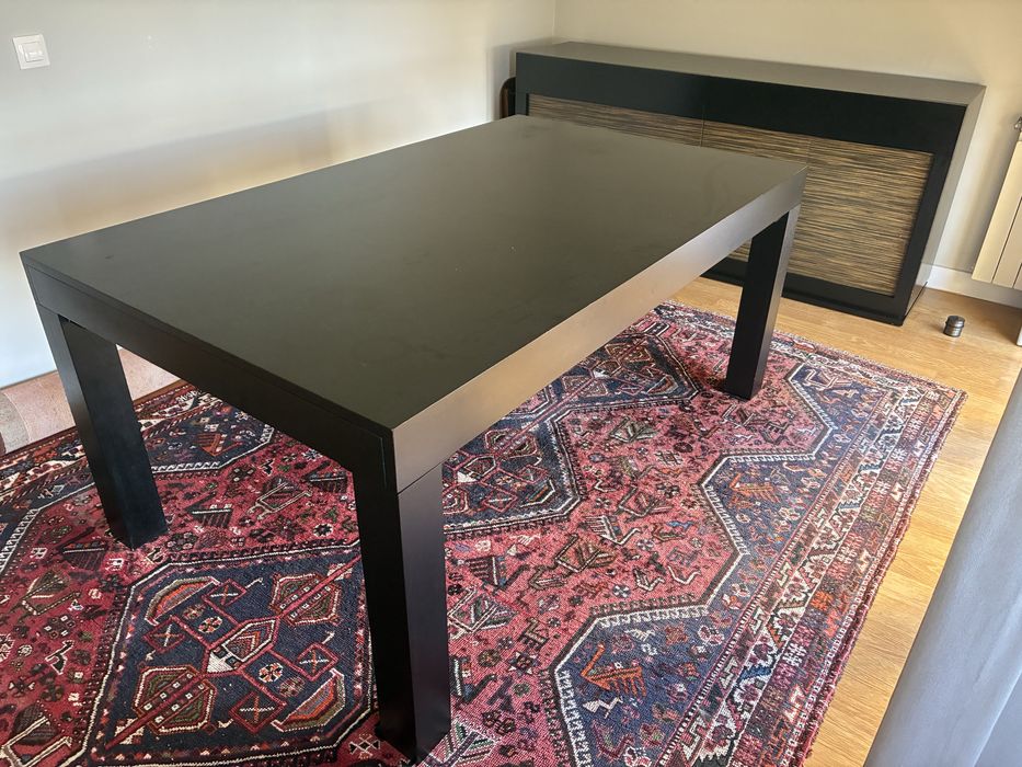 Conjunto de mesa e aparador qualidade superior