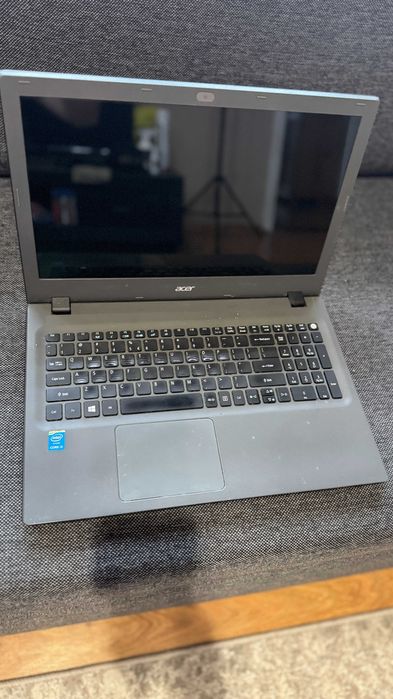 Acer Aspire E5-573-35TY – 15,6” / i3 / 4GB RAM / 500GB – sprawny