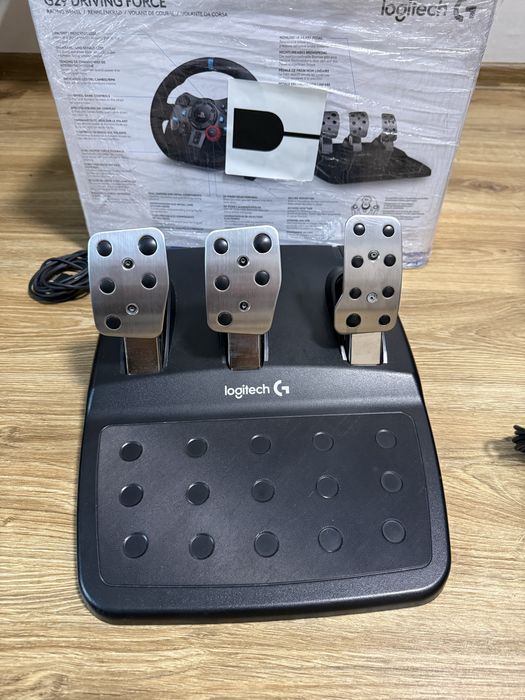 Руль Logitech g29 driving force + КПП
