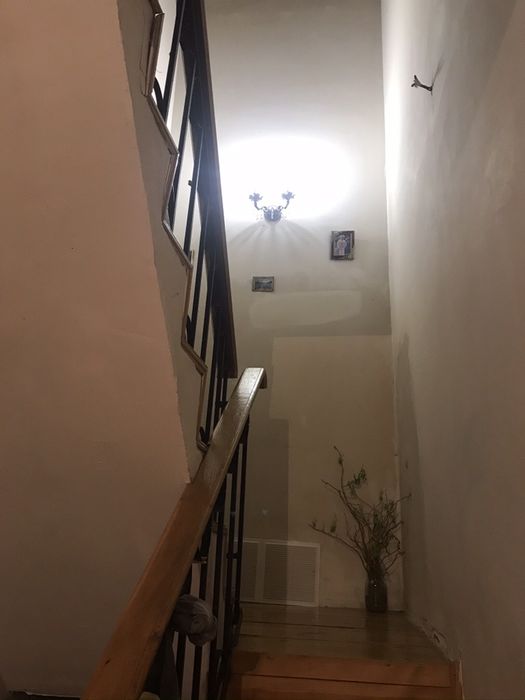 Терміново, в зв‘язку з виїздом, 10 км від міста