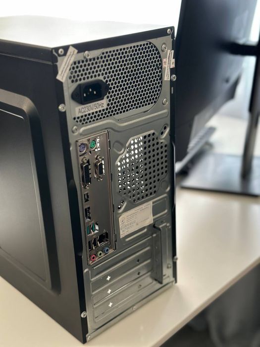 Системний блок Crown + монітор Dell