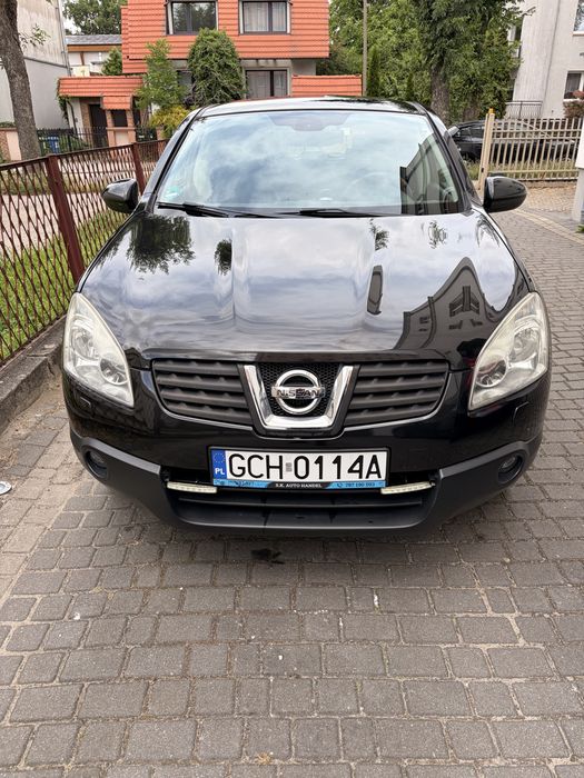 Auto Nissan Qashqai