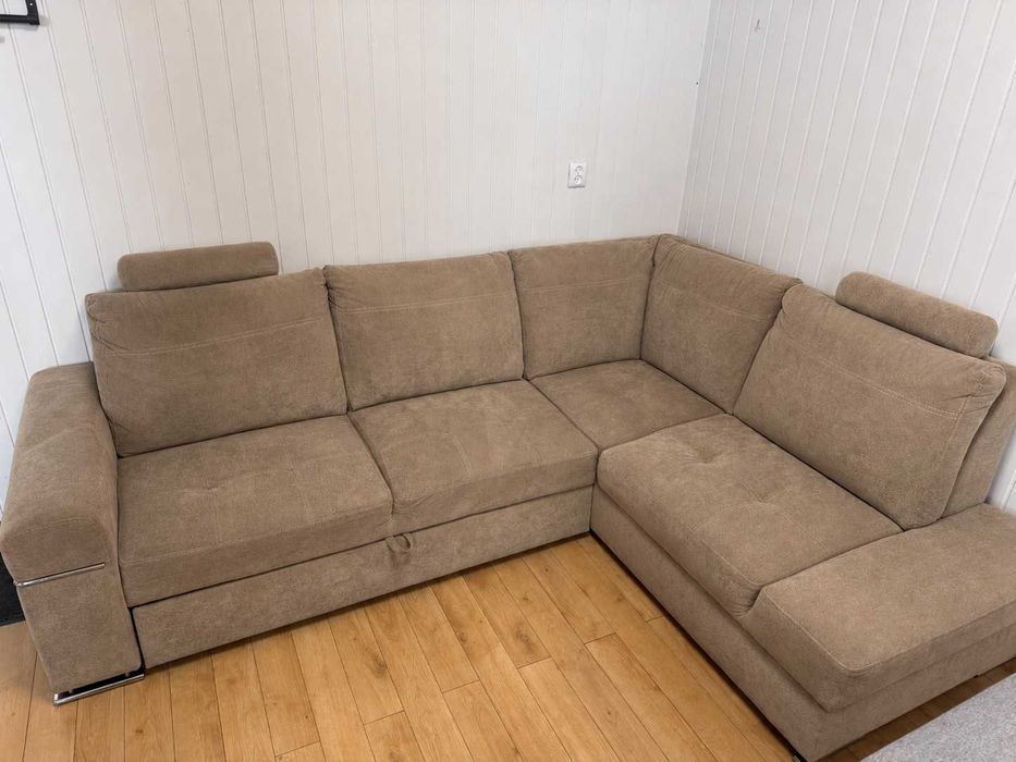 Narożnik z funkcją spania 1100 zł 190 cm / 270 cm możliwy dowóz