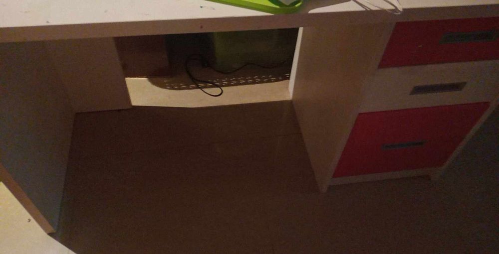 Quarto IKEA de Criança em bom estado