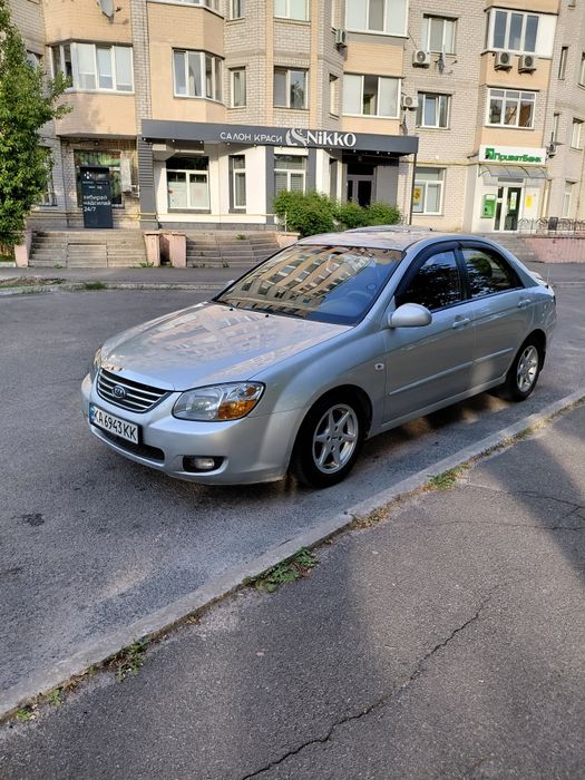 Kia Cerato 1.6td в доброму стані