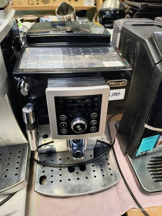 Кавомашина з капучінатором Jura, Siemens, DeLonghi, PhilipsSaeco