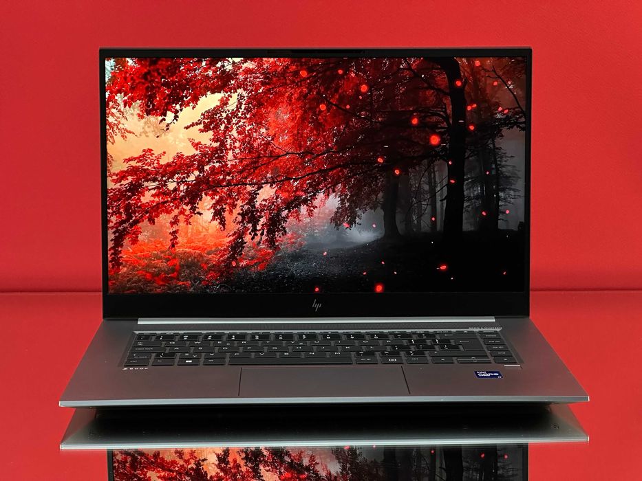 Laptop HP 15 Zbook STUDIO G8 15,6 " i9 11Th 32 512  Bestia Wielu Zadań