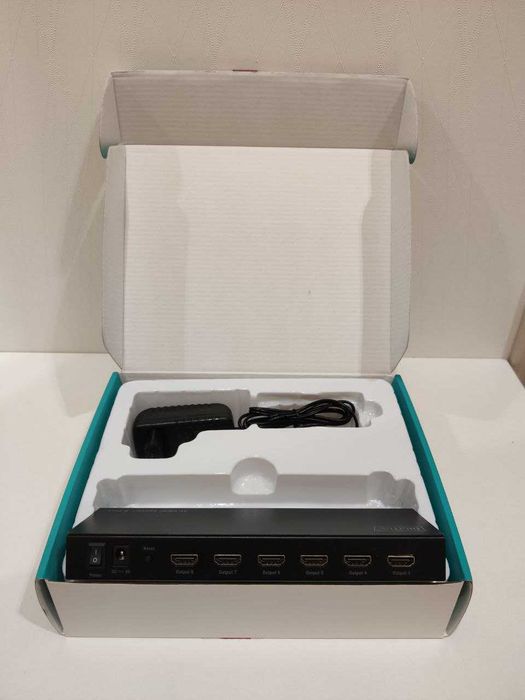 HDMI ресивер Відеосплітер DIGITUS HDMI (INx1 – OUTx8) 4K UHD