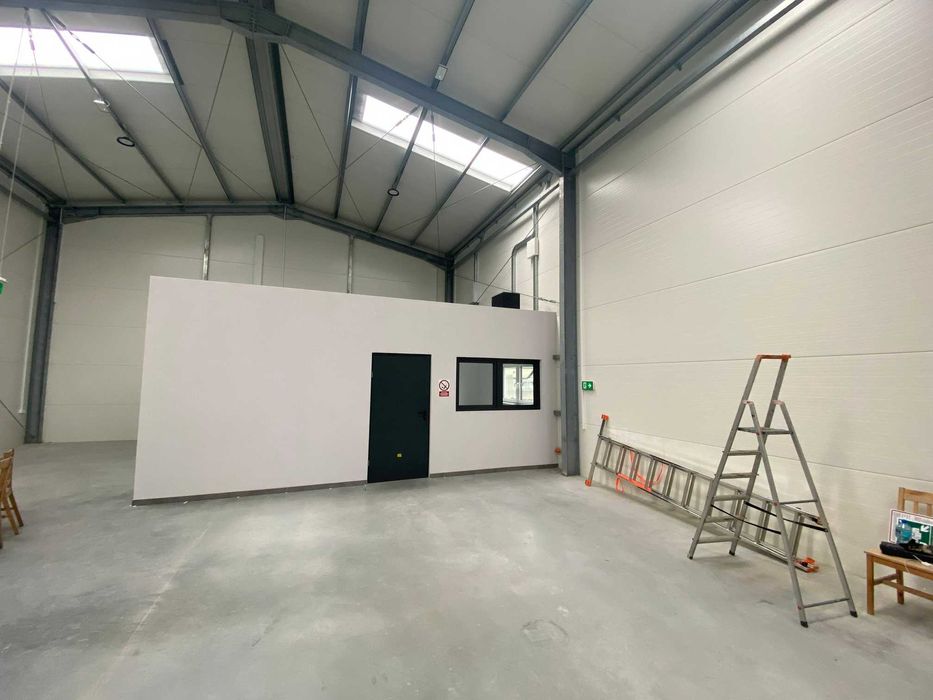 Magazyn 300 m2 + Biuro Wólka Kosowska