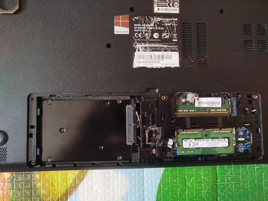 Ноутбук  "Packard Bell EasyNote TE69KB"