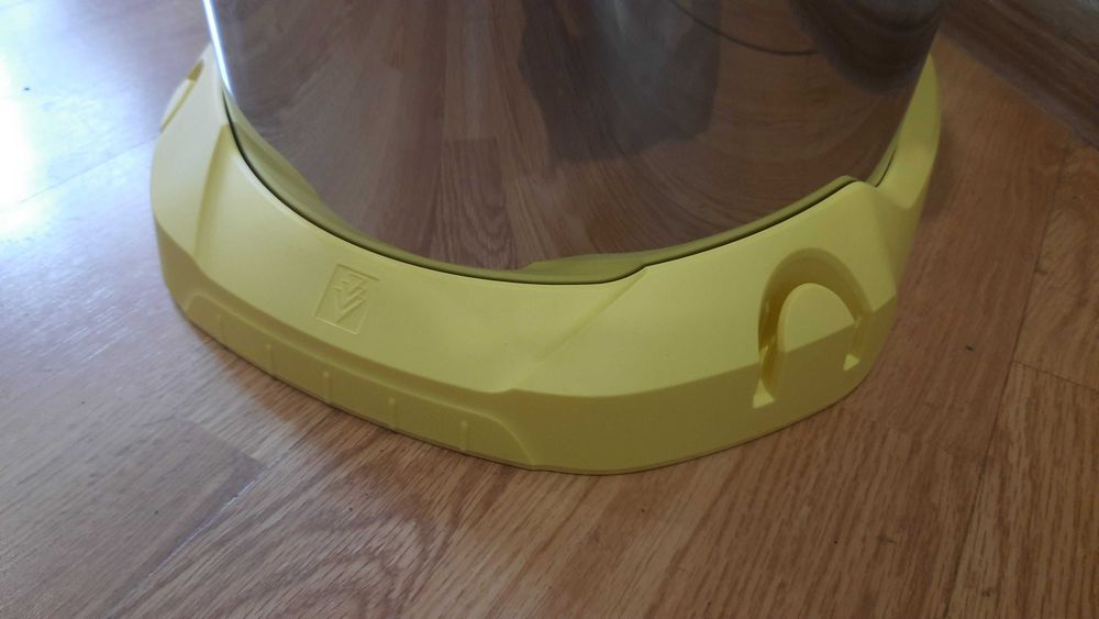 Karcher wd3 s пылесос 17л бак мощ 1000ват премиум пилосос