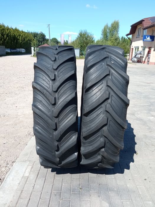 Para opon 400/75R38 ( 15.5R38 )Taurus Point7Specjal
