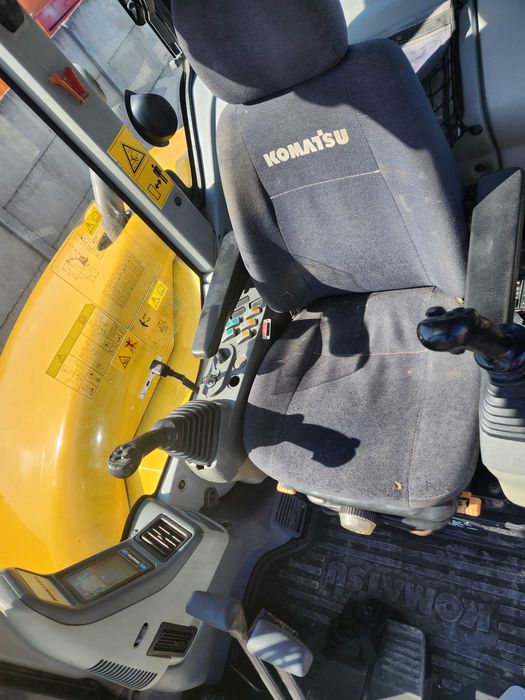 Koparka Komatsu PC80MR-3,  2013 r - 8 ton