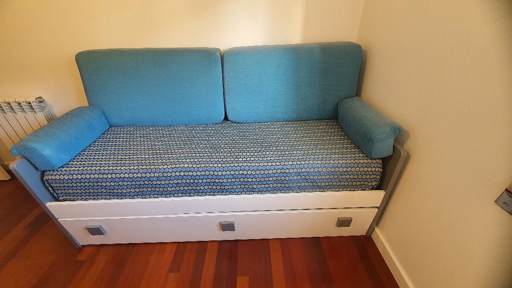 Sofá Cama, como Novo 160x195