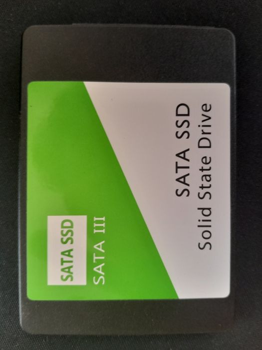 2TB SATA SSD（2テラバイト SATA SSD ssd sata 2tb - купити комплектуючі для ПК - Ціна на OLX.ua