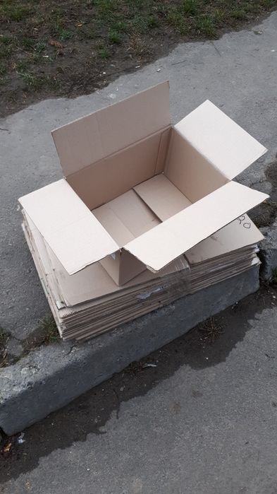 Ящик картонный  новий